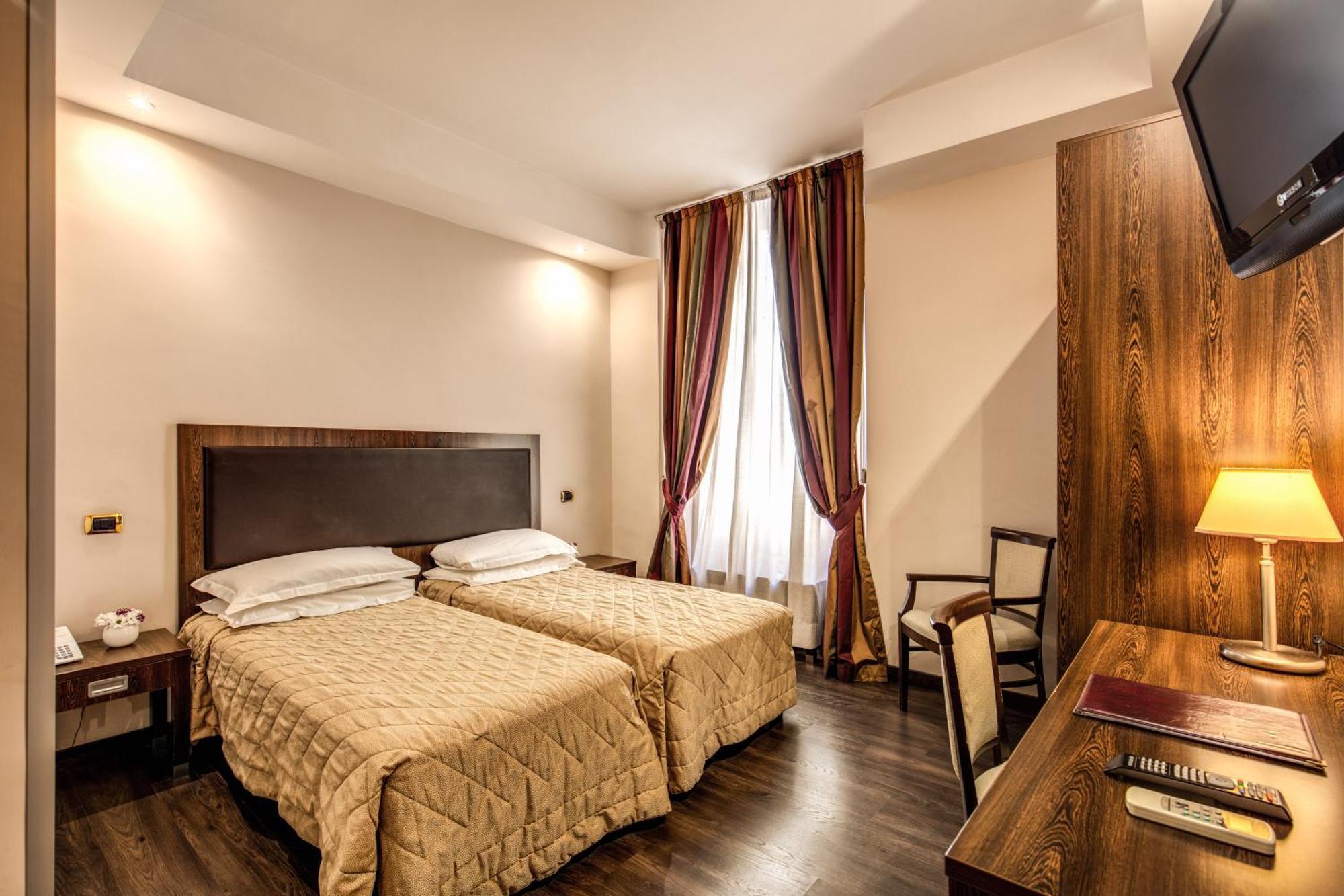Standart Çift Kişilik Oda